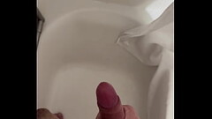 Teen masturbating in the shower Thumb